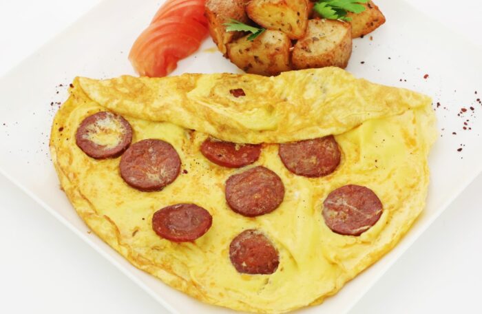 Soujouk Omelet (Turkish Sausage)